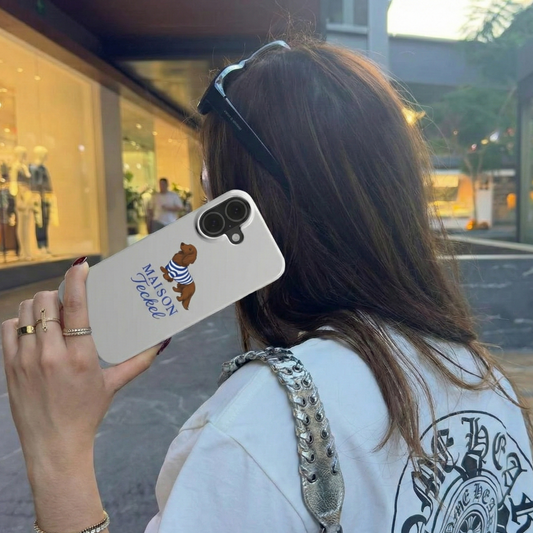 Coque iPhone Haut de Gamme Maison Teckel
